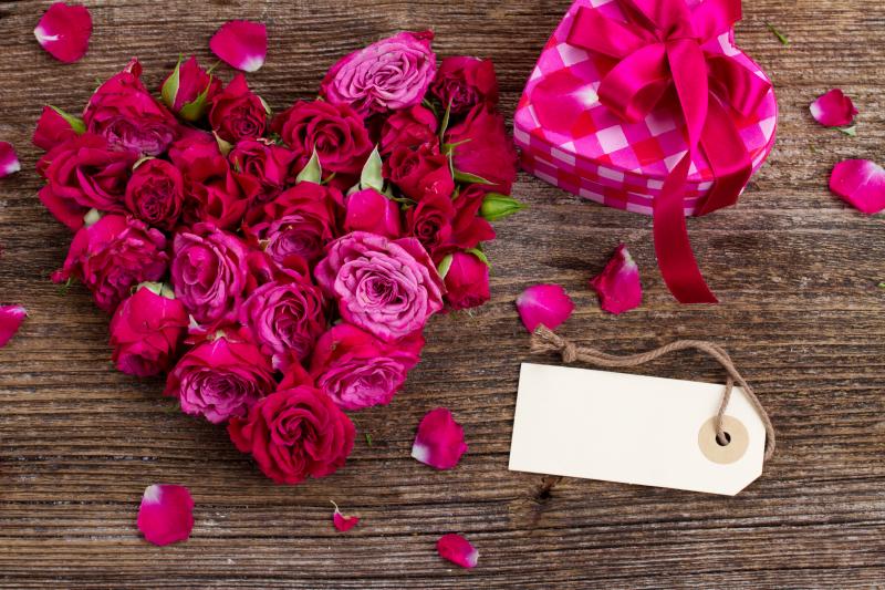 Эквадорские розы в день всех влюбленных